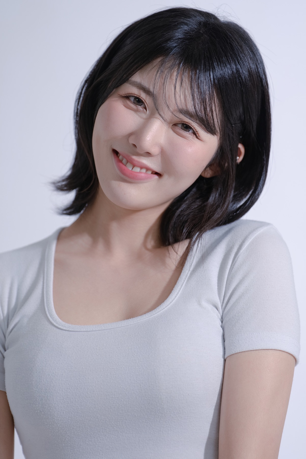 C-Art production 기획 구성 작가 박가연 프로필 사진